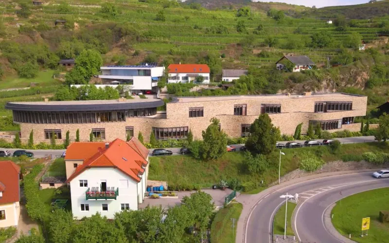 DPU Danube Private University